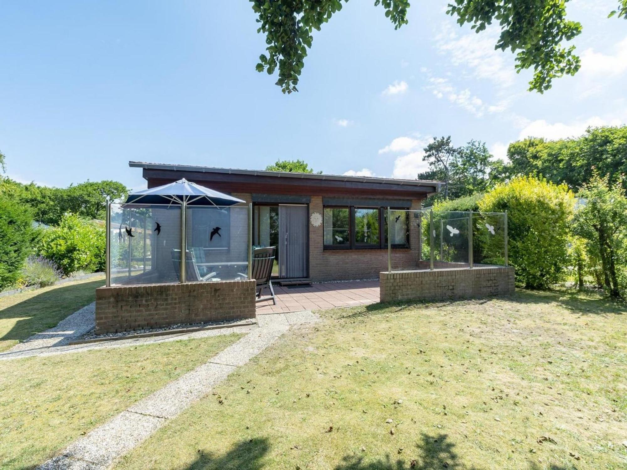 Cozy Bungalow With Garden Callantsoog Exterior foto